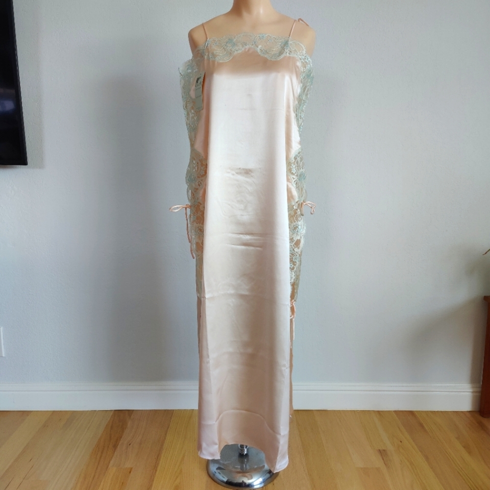 NWT Vintage Silk Maxi Dress | Satin Silk Lingerie Nightgown- Peach